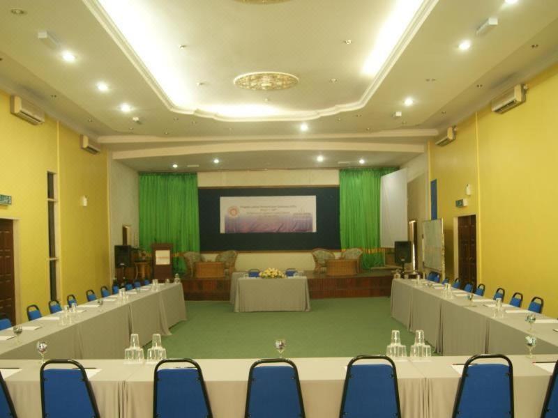 Panorama Country Langkawi Hotel Куа Екстериор снимка